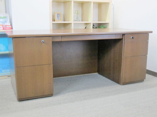 幅1800 木製 役員デスク 両袖デスク 鍵付き オカムラ DX-2【中古】