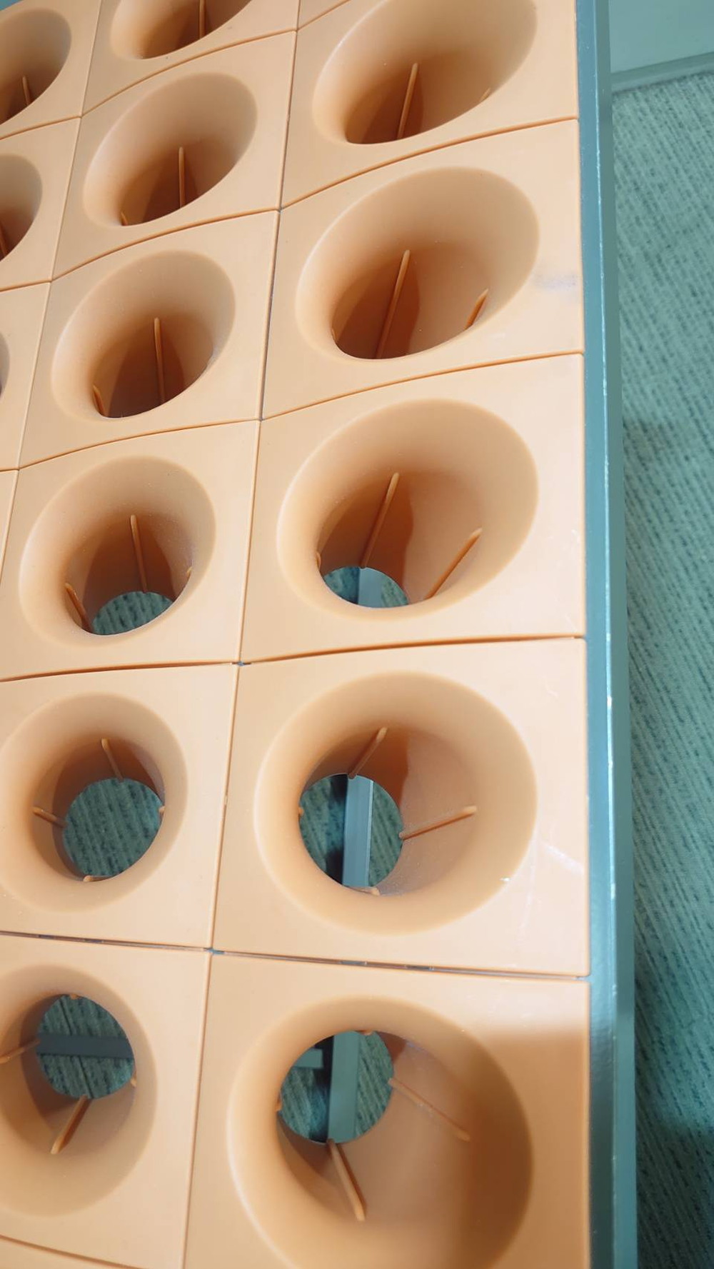 【中古】傘立て アンブレラホルダー アンブレララック 48本立 - 画像 (5)