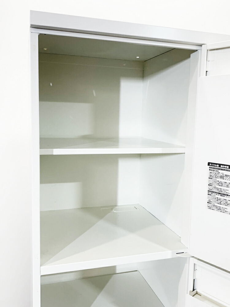 【中古】6人用 パーソナルロッカー 2列3段 投函口付き オカムラ レクトライン 国産 - 画像 (3)