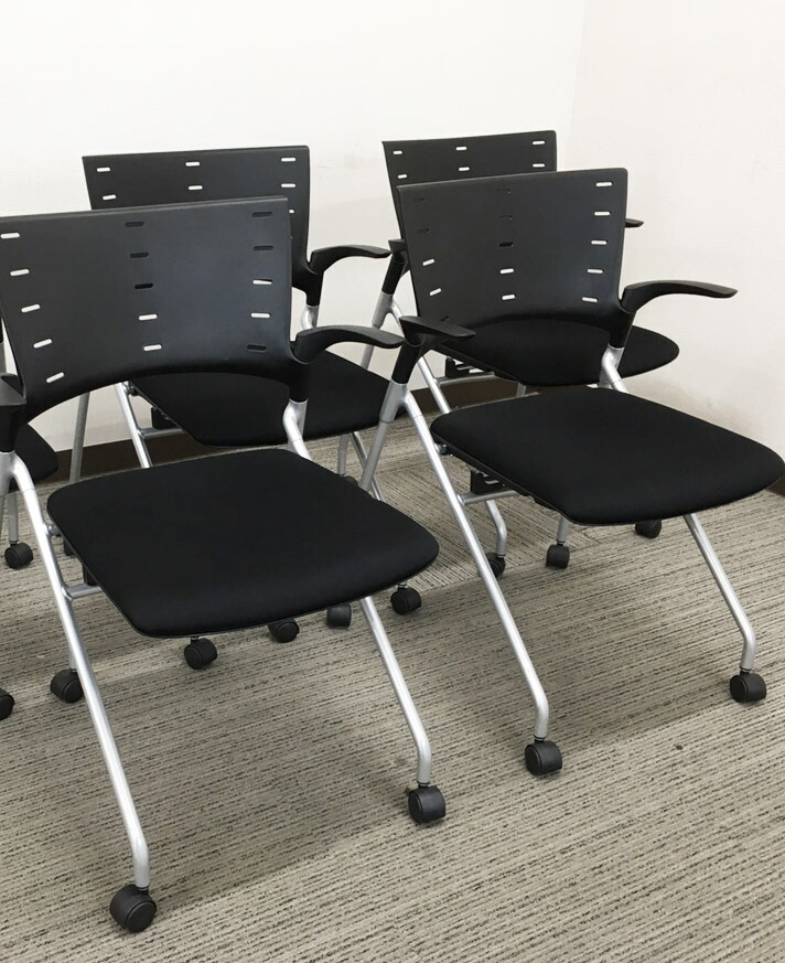 【送料無料 東京地区限定】 10脚セット イトーキ マノス 会議チェア ネスティングチェア ミーティングチェア スタッキングチェア ネスタブルチェア スタックチェア 平行スタックチェア 【中古オフィス家具】【中古】 - 画像 (6)