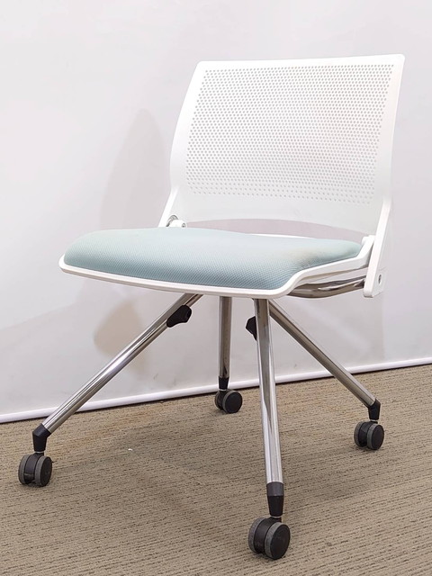 【送料無料 地域限定】4脚セット 会議用チェア オカムラ クリール【中古】 - 画像 (3)