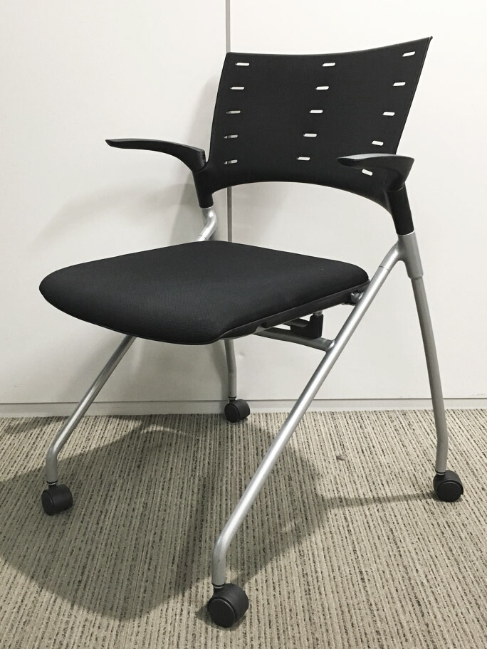 【送料無料 東京地区限定】 10脚セット イトーキ マノス 会議チェア ネスティングチェア ミーティングチェア スタッキングチェア ネスタブルチェア スタックチェア 平行スタックチェア 【中古オフィス家具】【中古】 - 画像 (2)
