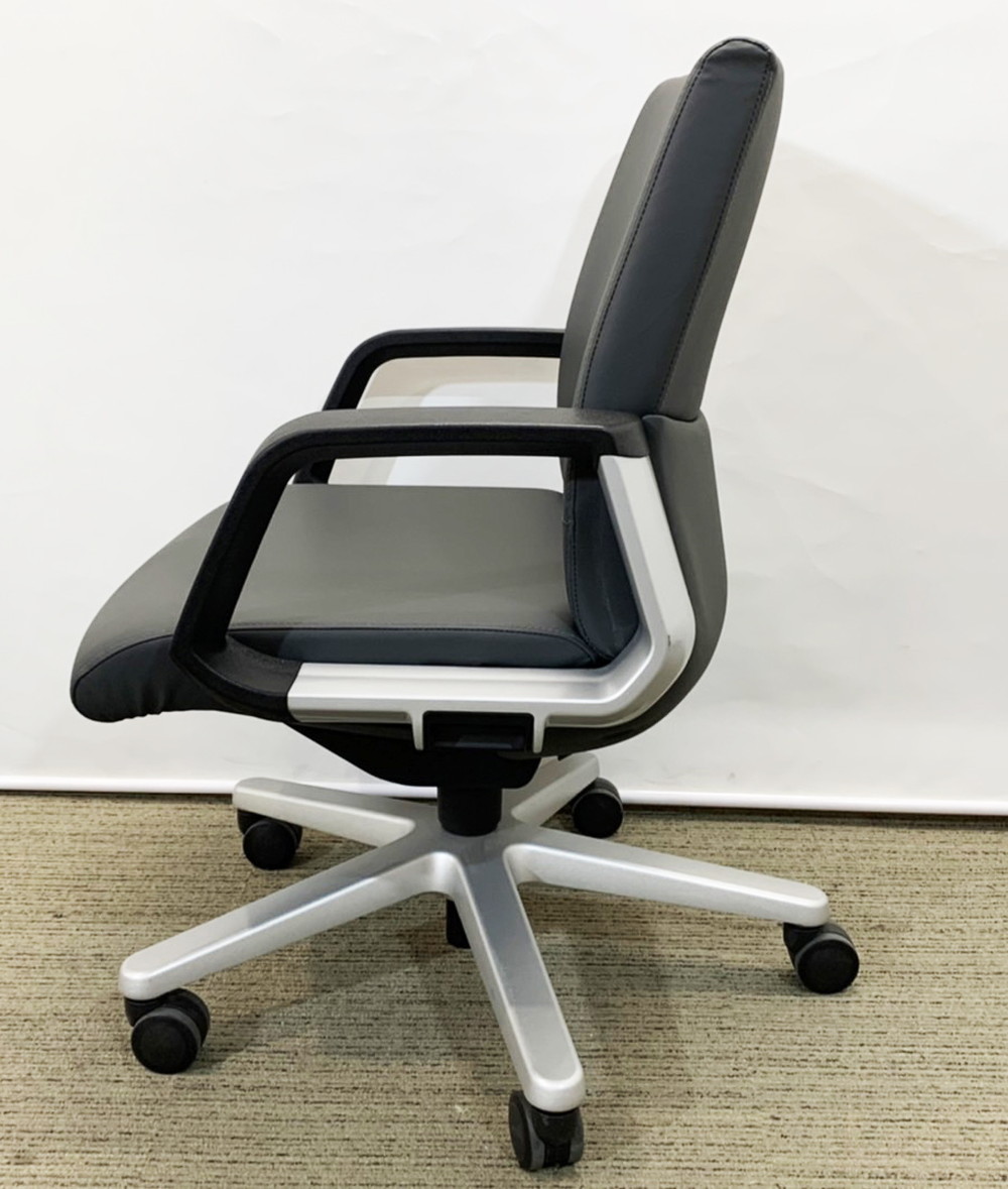 【中古・送料無料 地域限定】ひじ付き オフィスチェア デスクチェア - 画像 (5)