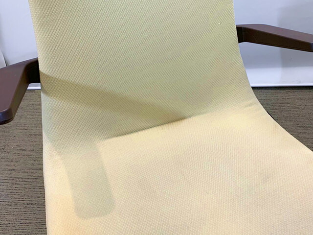 【中古・送料無料 地域限定】肘付きオフィスチェアー 役員チェア ITOKI MOVU モーブ 国産 - 画像 (8)