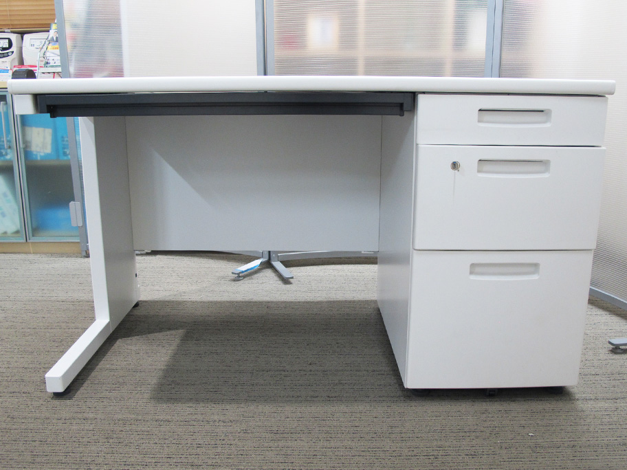 【美品】4人用 コクヨ ピクサ 開業セット 片袖机 片袖デスク オフィスデスク 事務机 ワークデスク スチールデスク 事務デスク オフィス用デスク 4台セット - 画像 (6)