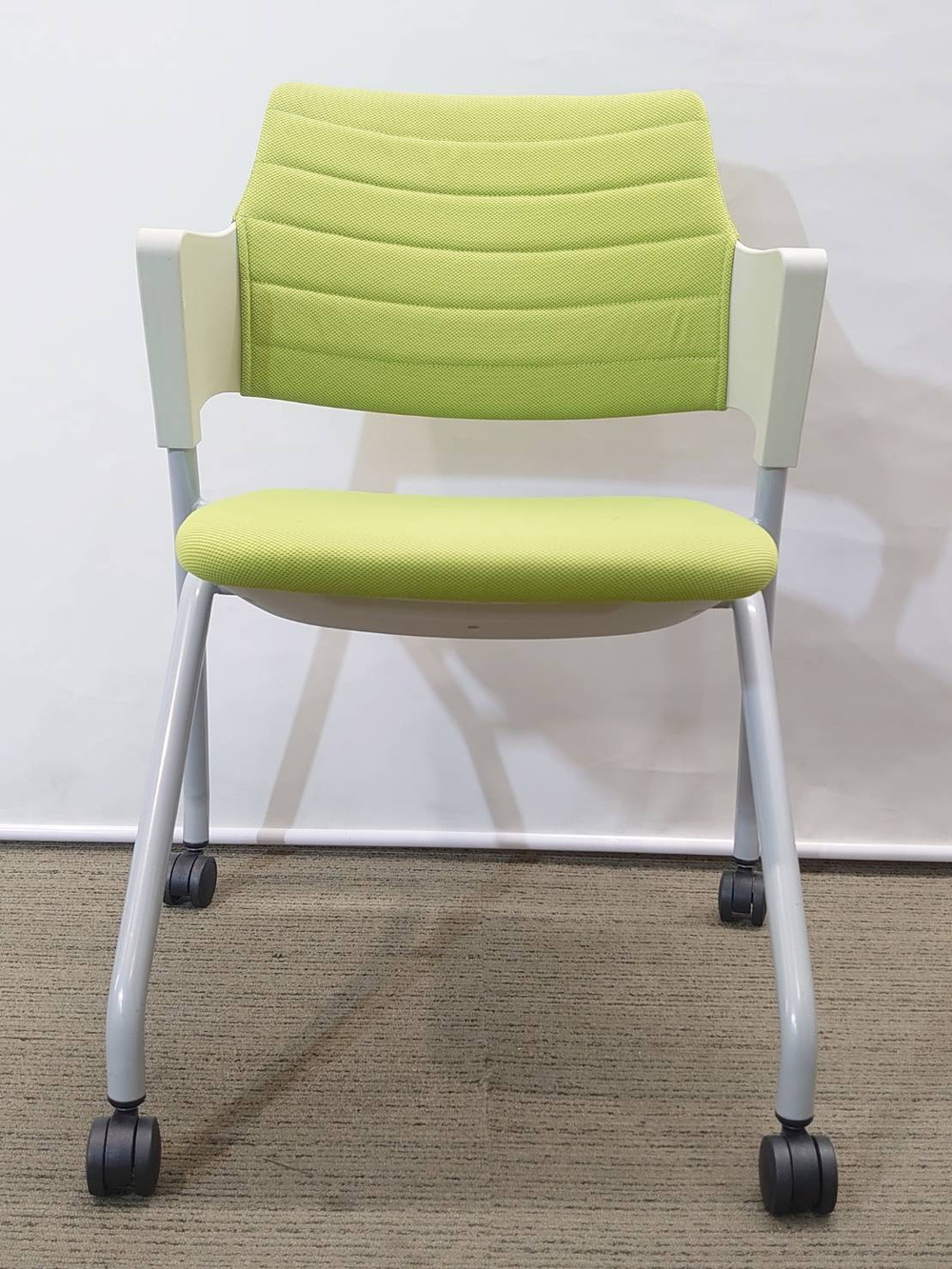 【新品テーブル】【中古チェア】4人用 会議セット - 画像 (8)