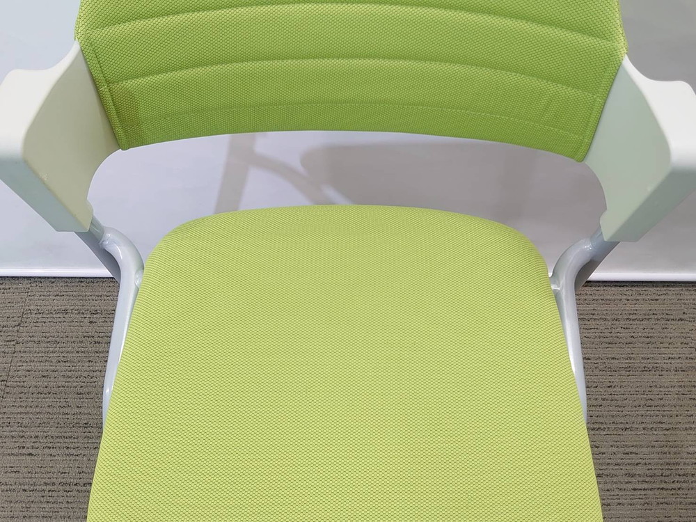 【新品テーブル】【中古チェア】4人用 会議セット - 画像 (9)