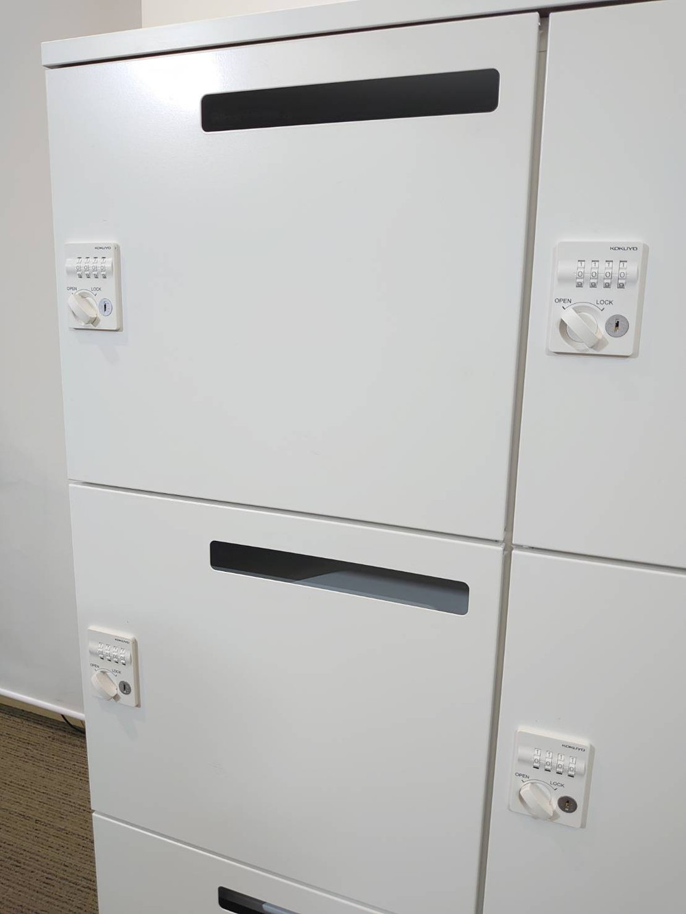 6人用 パーソナルロッカー 投函口付き メールボックス 貴重品ロッカー ダイヤル錠タイプ【中古オフィス家具】【中古】 - 画像 (4)