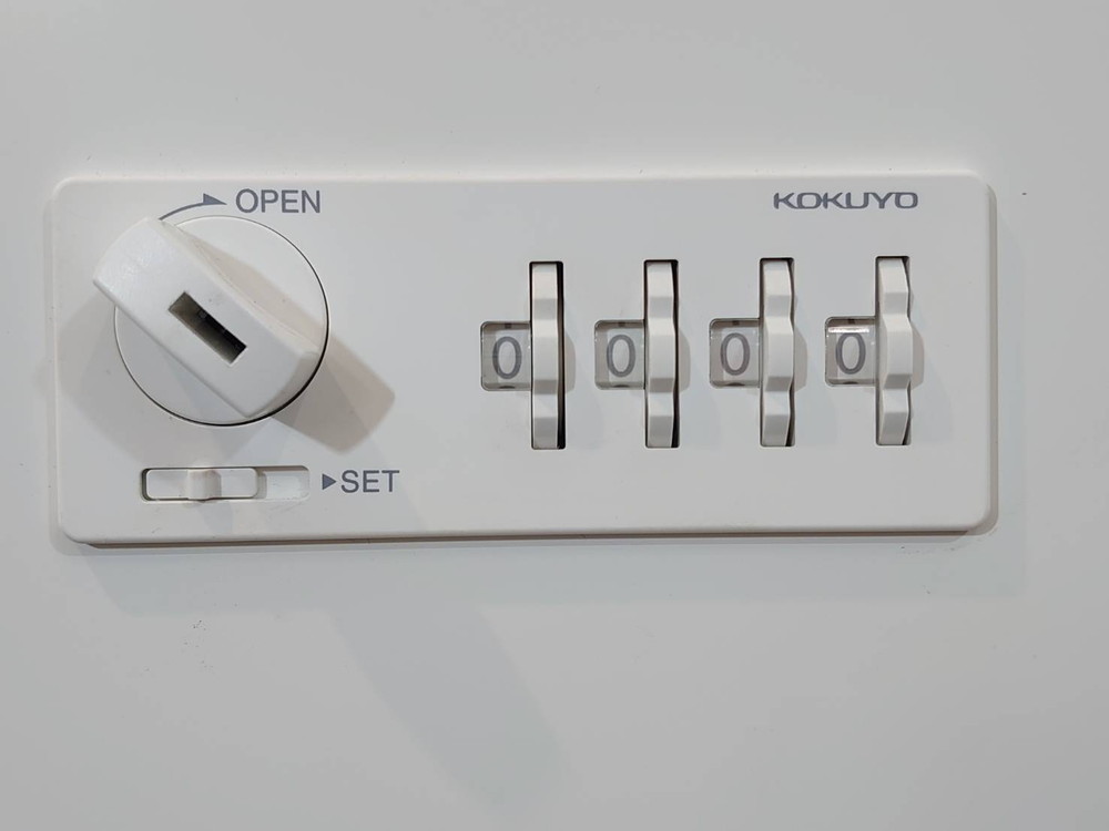 4人用 パーソナルロッカー 投函口付き メールボックス 貴重品ロッカー ダイヤル錠タイプ【中古オフィス家具】【中古】 - 画像 (5)