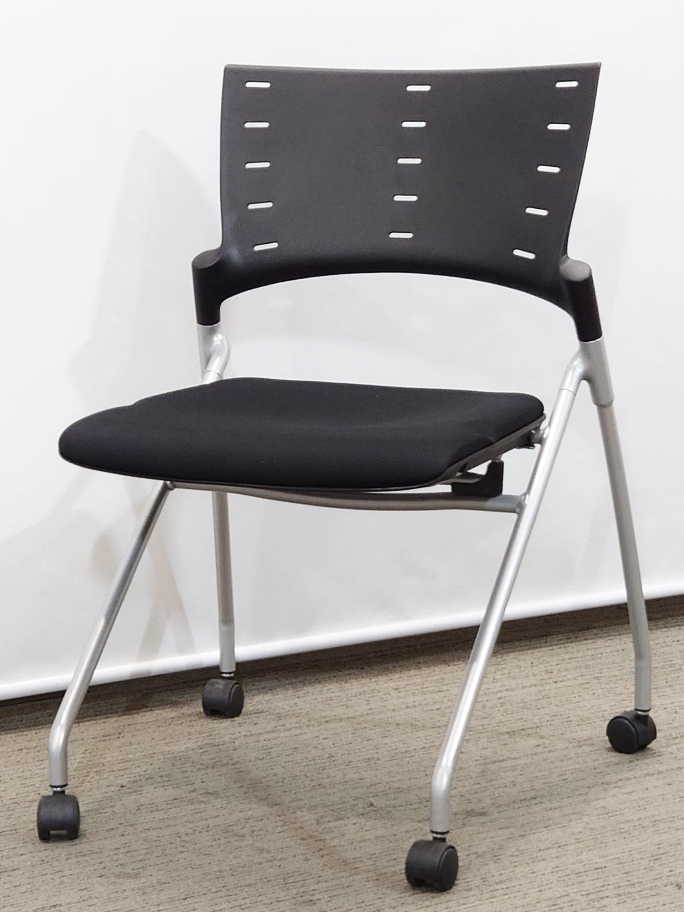 【送料無料 東京地区限定】【120脚入荷】 100脚セット イトーキ マノス 会議チェア ミーティングチェア 平行スタックチェア 会議椅子 会議イス スタッキングチェア スタックチェア ネスタブルチェア ネスティングチェア ITOKI MANOSS 【中古オフィス家具】【中古】 - 画像 (3)