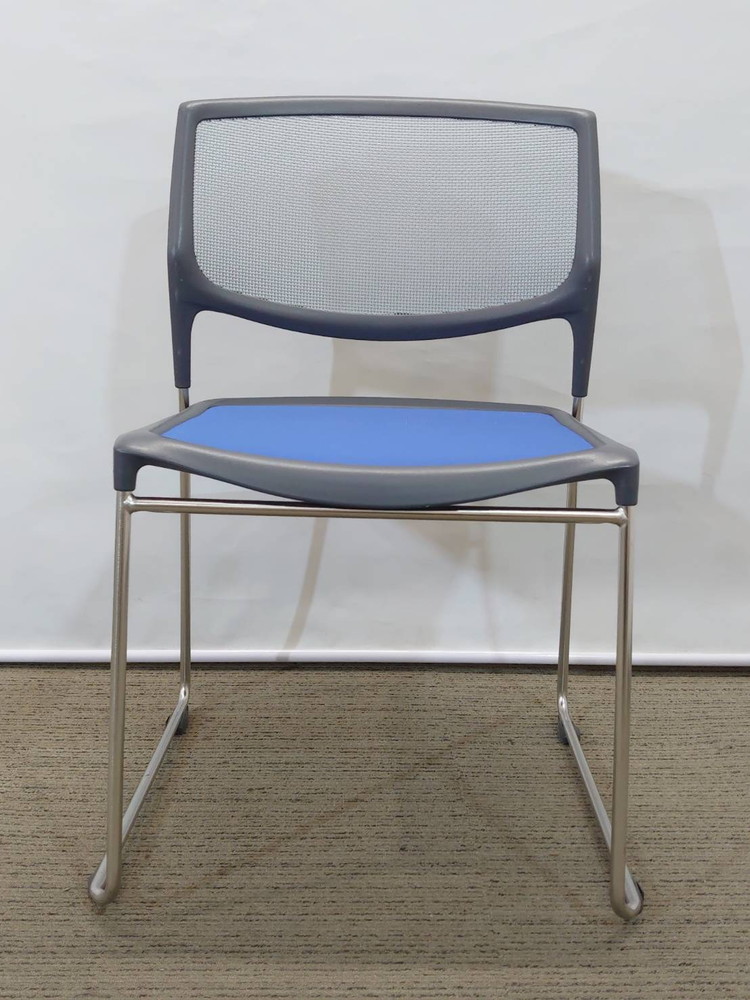 会議用チェア 会議椅子 ミーティング用チェア 会議用椅子 会議イス 多目的チェア メッシュチェア アクソナ 国産 【送料無料 東京地区限定】26脚セット axona AICHI ミーティングチェア 会議チェア スタッキングチェア スタックチェア【中古オフィス家具】【中古】 - 画像 (4)