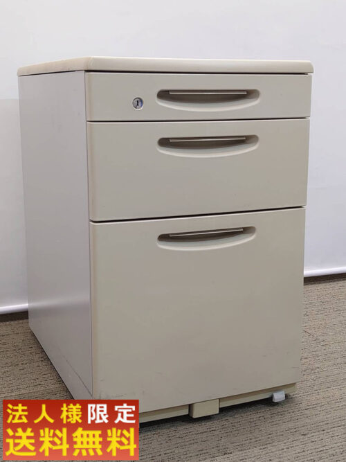 カギ付き 鍵付き インサイドワゴン 机下収納ワゴン 事務用ワゴン キャスター付きワゴン キャスター付ワゴン 3段 ワゴン 岡村製作所 国産 【法人限定送料無料】【訳あり】【在庫多数】 オカムラ SD 3段ワゴン サイドワゴン デスクワゴン キャスターワゴン 事務ワゴン スチールワゴン 袖机 脇机【中古オフィス家具】【中古】