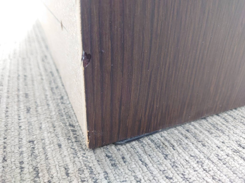 【送料無料 東京地区限定】 役員家具4点セット ガラス書庫 ワードローブ 両開き書庫×2台【中古オフィス家具】【中古】 - 画像 (16)