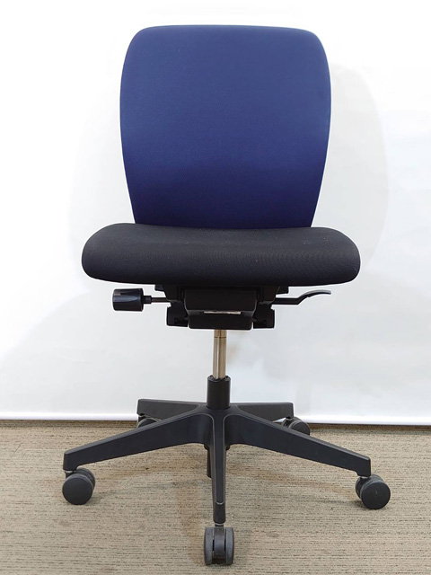 事務椅子 事務イス ワークチェア オフィスチェアー 事務用チェア イトーキ フルゴ fulgo 国産 【送料無料 地域限定】10脚セット オフィスチェア デスクチェア 事務チェア キャスターチェア【中古オフィス家具】【中古】 - 画像 (5)