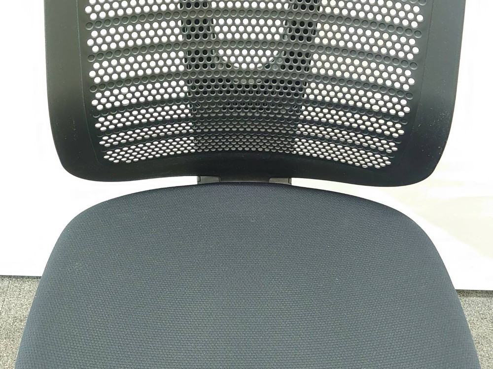 【送料無料 地域限定】10脚セット オフィスチェア OAチェア デスクチェア 事務チェア キャスターチェア 肘無し コクヨ ベルガー【中古オフィス家具】【中古】 - 画像 (9)