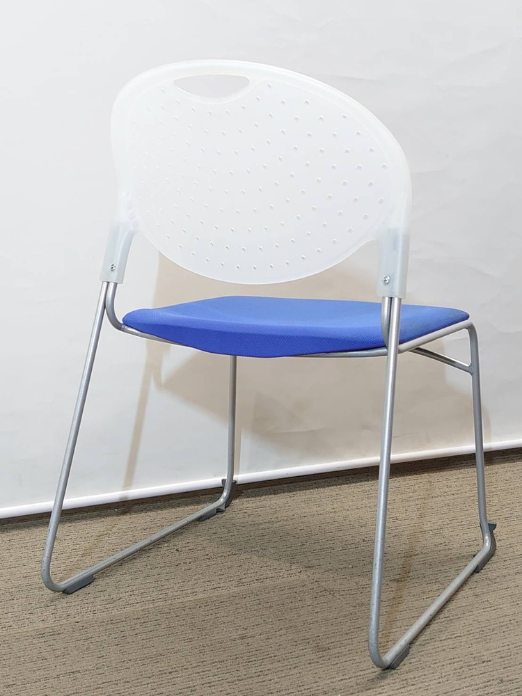 【送料無料 地域限定】 6脚セット 会議チェア ミーティングチェア 会議用チェア スタックチェア 会議イス イトーキ クリケットチェア 国産 【中古オフィス家具】【中古】 - 画像 (3)