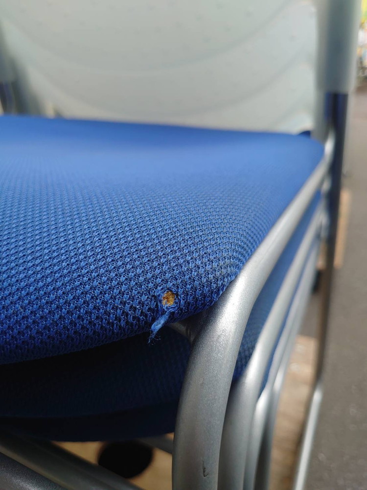 【送料無料 地域限定】 6脚セット 会議チェア ミーティングチェア 会議用チェア スタックチェア 会議イス イトーキ クリケットチェア 国産 【中古オフィス家具】【中古】 - 画像 (8)