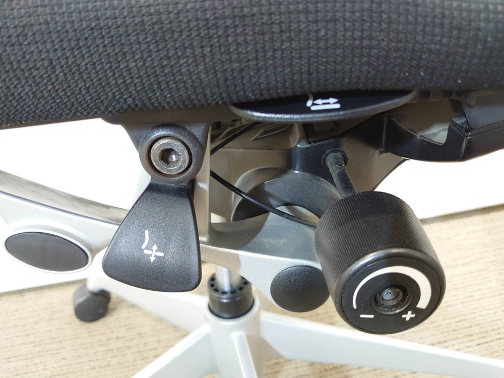 【送料無料 地域限定】 訳あり特価 10脚セット オカムラ バロン Baron オフィスチェア デスクチェア メッシュチェア エグゼクティブチェア マネジメントチェア 事務チェア 【中古オフィス家具】【中古】 - 画像 (7)