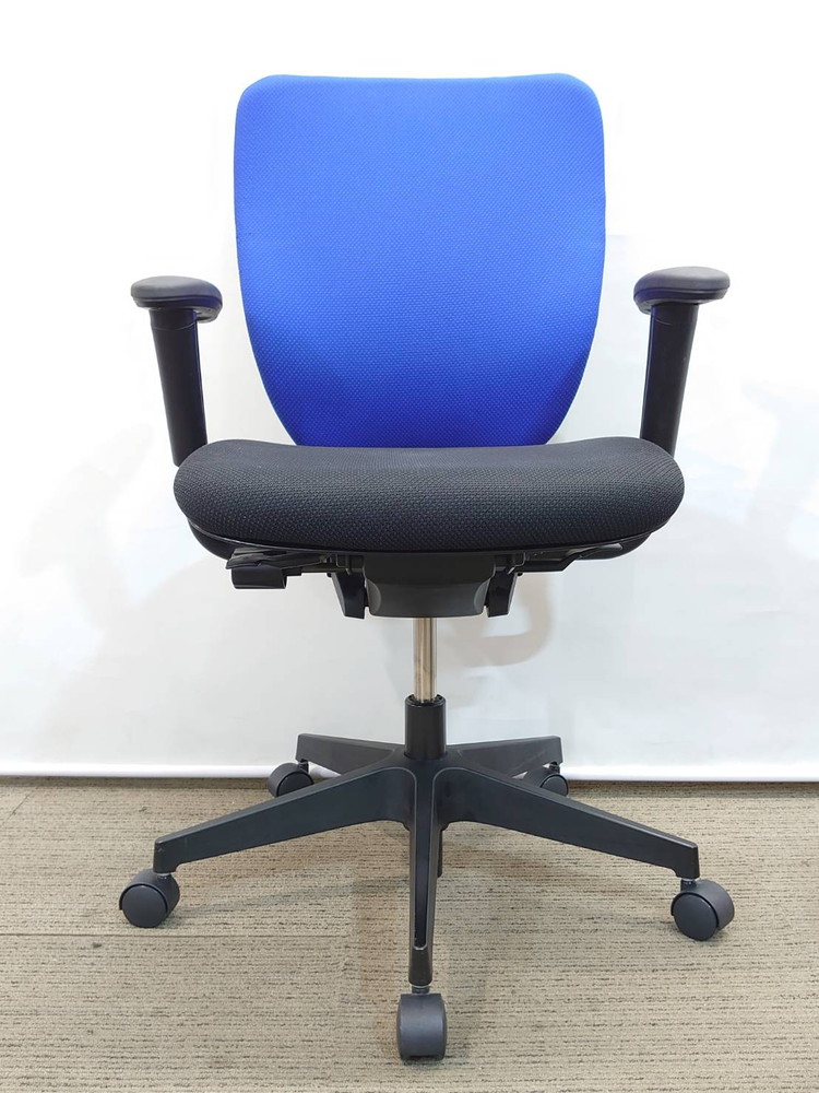 【送料無料 地域限定】 イトーキ プラオ オフィスチェア デスクチェア OAチェア PCチェア 事務チェア 肘付き キャスター付き 【中古オフィス家具】【中古】 - 画像 (5)