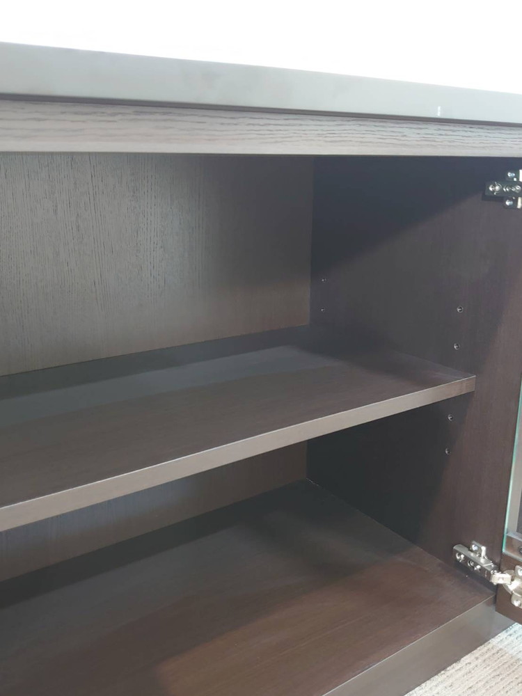 【送料無料 東京地区限定】イトーキ X09 役員家具3点セット ガラス書庫 ワードローブ ローガラス書庫 書庫【中古オフィス家具】【中古】 - 画像 (5)