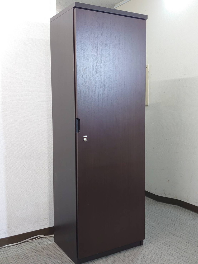 【送料無料 東京地区限定】イトーキ X09 役員家具3点セット ガラス書庫 ワードローブ ローガラス書庫 書庫【中古オフィス家具】【中古】 - 画像 (7)