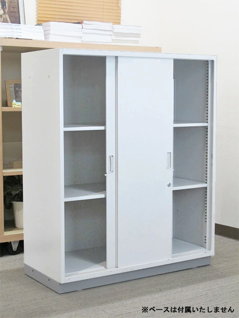 【送料無料 東京地区限定】【美品】【在庫9台あり】イトーキ シンライン 引き違い書庫 キャビネット 引戸書庫 引き戸書庫【中古オフィス家具】【中古】 - 画像 (4)