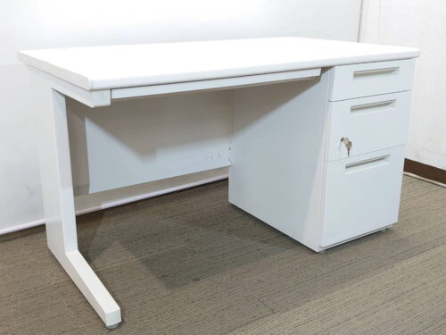 【美品】 イナバ 片袖机 片袖デスク W1000×D700×H700 ホワイト色 オフィスデスク 事務机 ワークデスク スチールデスク 事務デスク オフィス用デスク 国産 【中古オフィス家具】【中古】