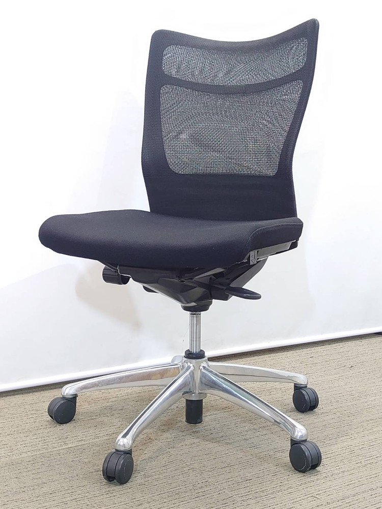 【送料無料 地域限定】4脚セット オフィスチェア メッシュチェア デスクチェア 事務チェア キャスターチェア PCチェア OAチェア オカムラ フィーゴ 【中古オフィス家具】【中古】 - 画像 (2)