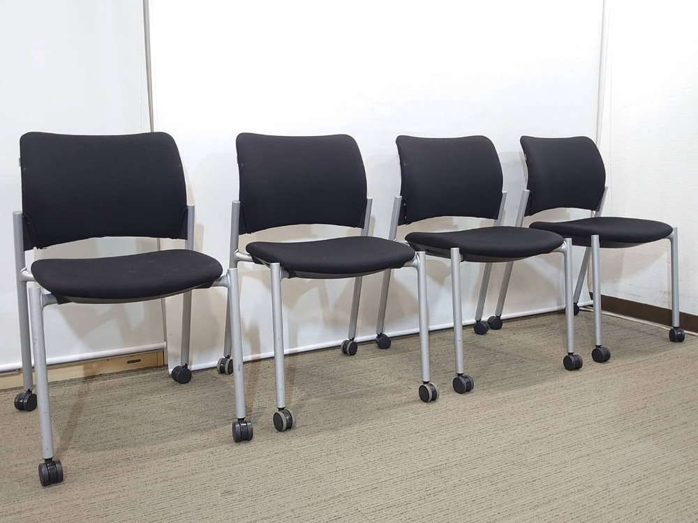 【送料無料 地域限定】 4脚セット オカムラ 会議チェア ミーティングチェア スタッキングチェア キャスターチェア 会議イス 国産 【中古オフィス家具】【中古】 - 画像 (2)