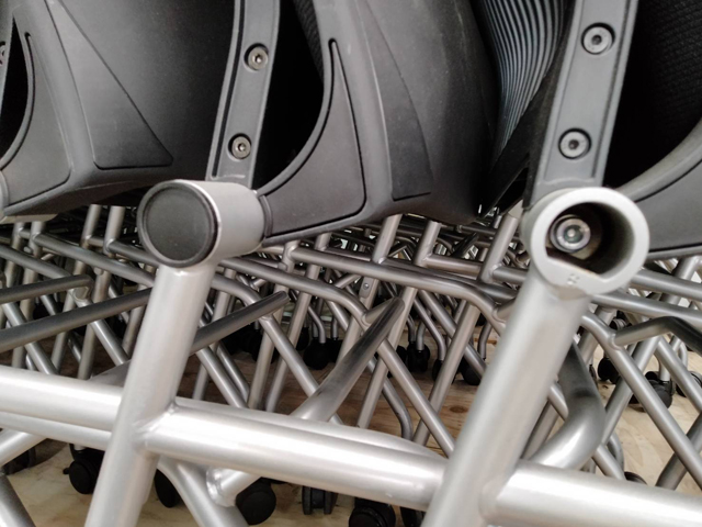 【在庫多数】 【送料無料 地域限定】10脚セット 会議チェア ミーティングチェア スタッキングチェア スタックチェア ネスタブルチェア ネスティングチェア 【中古オフィス家具】【中古】 - 画像 (6)