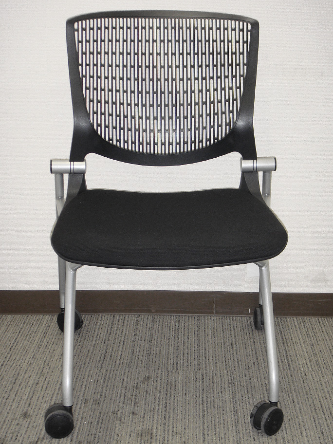 【在庫多数】 【送料無料 地域限定】10脚セット 会議チェア ミーティングチェア スタッキングチェア スタックチェア ネスタブルチェア ネスティングチェア 【中古オフィス家具】【中古】 - 画像 (4)