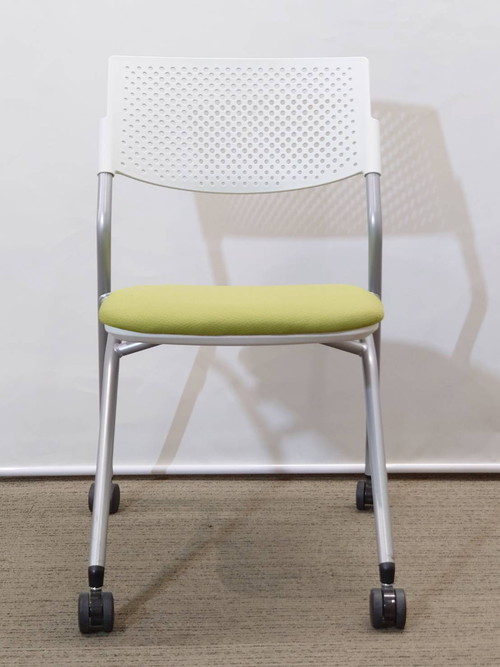 【送料無料 地域限定】4脚セット ウチダ 内田洋行 会議チェア ミーティングチェア スタッキングチェア スタックチェア ネスタブルチェア ネスティングチェア 折り畳み 椅子 フォールディングチェア 【中古オフィス家具】【中古】 - 画像 (5)