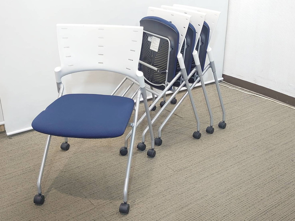 【在庫30脚以上あり】10脚セット イトーキ マノス 会議チェア ネスティングチェア ミーティングチェア スタッキングチェア ネスタブルチェア スタックチェア 平行スタックチェア【中古オフィス家具】【中古】 - 画像 (7)