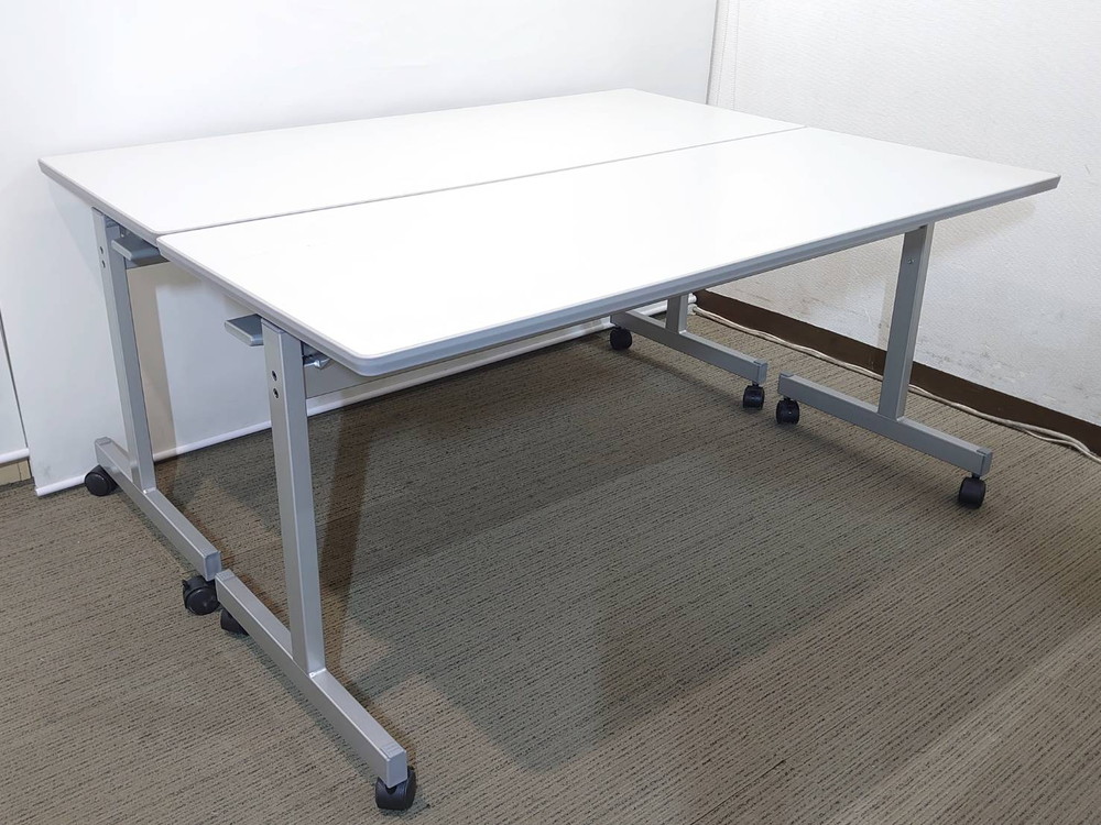 【送料無料 東京地区限定】 4台セット 折りたたみテーブル 折り畳みテーブル 平行スタックテーブル ミーティングテーブル 会議テーブル スタックテーブル W1500×D600 ホウトク【中古オフィス家具】【中古】 - 画像 (9)