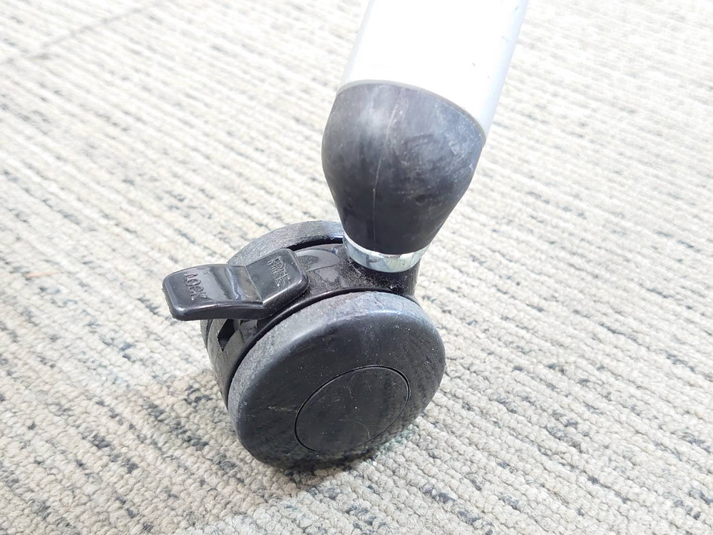 【送料無料 東京地区限定】10台セット 折りたたみテーブル 折り畳みテーブル 平行スタックテーブル ミーティングテーブル 会議テーブル スタックテーブル 【中古オフィス家具】【中古】 - 画像 (10)