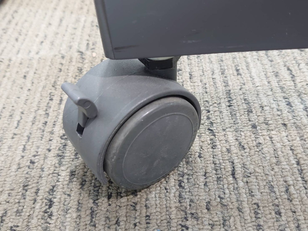 折りたたみテーブル 折り畳みテーブル 平行スタックテーブル ミーティングテーブル 会議テーブル スタックテーブル フォールディングテーブル スタッキングテーブル 会議用テーブル【中古オフィス家具】【中古】 - 画像 (8)