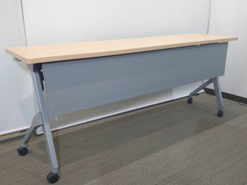 折りたたみテーブル 折り畳みテーブル ミーティングテーブル 会議テーブル スタックテーブル フォールディングテーブル スタッキングテーブル 会議用テーブル W1800×D600×H720 オカムラ フラプター 国産 【中古オフィス家具】【中古】