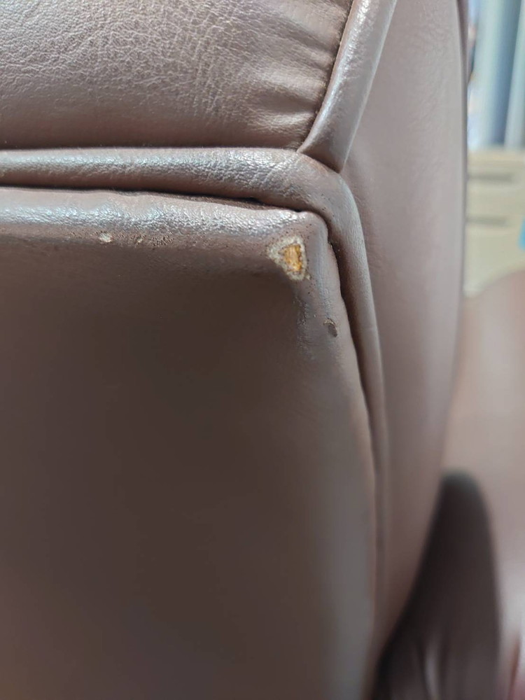 【送料無料 東京地区限定】 応接セット 4点セット 3人掛けソファ 1人掛けソファ テーブル ローテーブル 役員 会議 応接ソファ 応接家具 ソファ Tendo 【中古オフィス家具】【中古】 - 画像 (10)