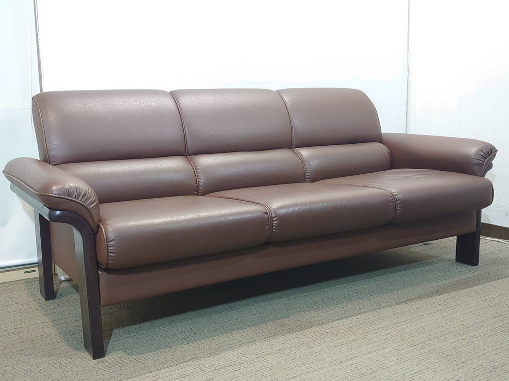 【送料無料 東京地区限定】 応接セット 4点セット 3人掛けソファ 1人掛けソファ テーブル ローテーブル 役員 会議 応接ソファ 応接家具 ソファ Tendo 【中古オフィス家具】【中古】 - 画像 (4)