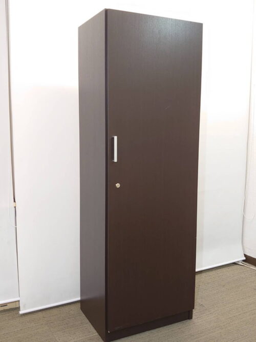 ワードローブ 役員用家具 ITOKI X11 役員用ロッカー 衣類保管 １人用ロッカー 更衣用ロッカー 木製ロッカー 衣類収納 鍵付き 棚付き ミラー付き 【中古オフィス家具】【中古】