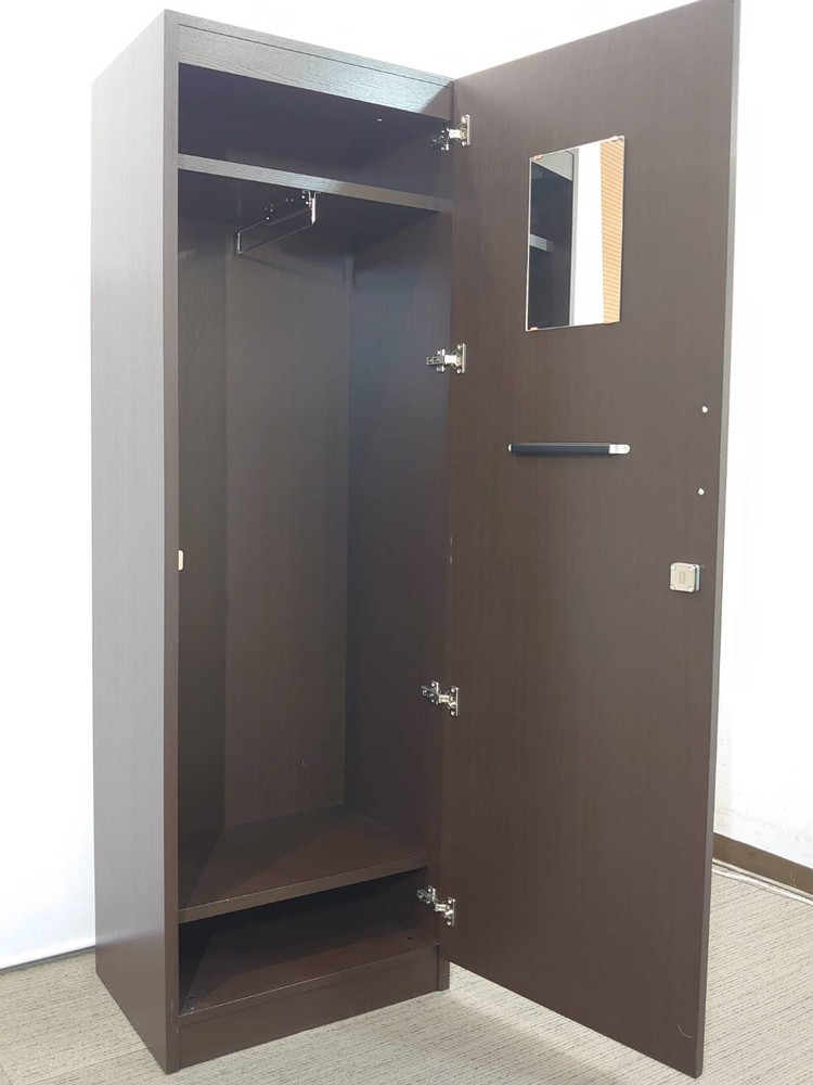 ワードローブ 役員用家具 ITOKI X11 役員用ロッカー 衣類保管 1人用ロッカー 更衣用ロッカー 木製ロッカー 衣類収納 鍵付き 棚付き ミラー付き 【中古オフィス家具】【中古】 - 画像 (2)