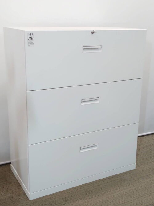 ラテラル書庫 3段 ラテラルキャビネット 3段書庫 保管庫 キャビネット 収納庫 スチールキャビネット 本棚 書棚 鍵付き書庫 カギ付き書庫 ホワイト色 スチール書庫 収納棚 保管棚 NAIKI 国産 ナイキ CW-0911S-3 WW【中古オフィス家具】【中古】