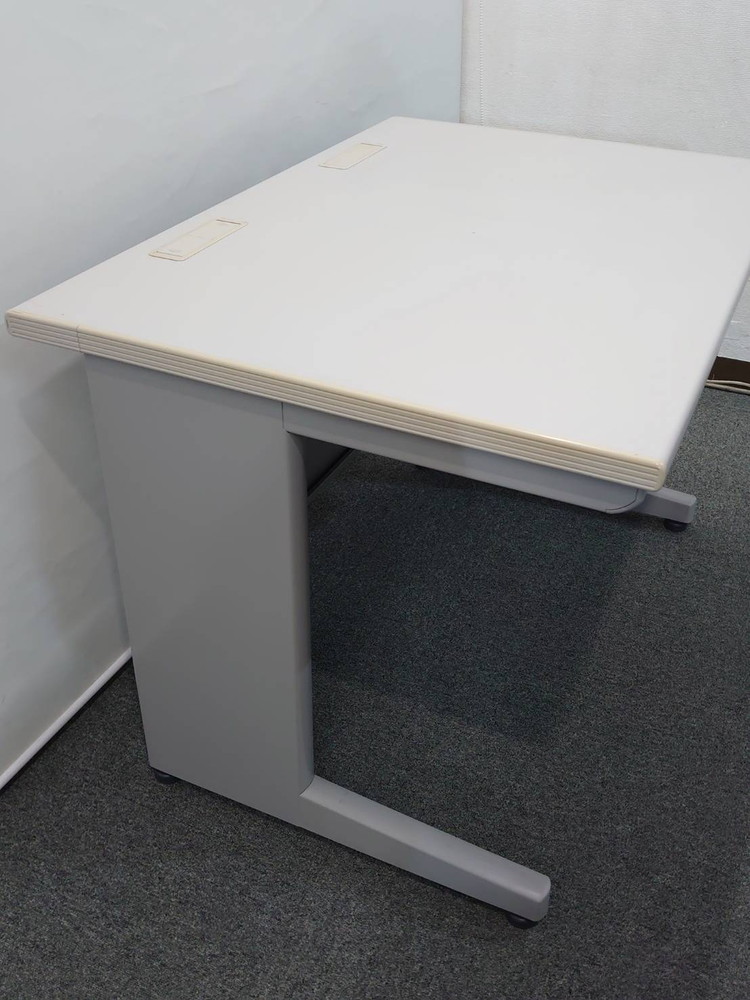 【送料無料 東京地区限定】4台セット 開業セット 平机 スチールデスク オフィスデスク ワークデスク デスク PCデスク W1000 ITOKI CZN-107HA-WE デスク 事務机 オフィス用 事務用 業務用 イトーキ CZ 国産 rc3201119-06 【中古オフィス家具】【中古】 - 画像 (6)