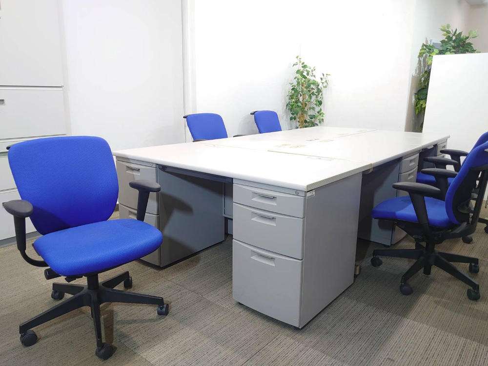 【送料無料 地域限定】【美品】5台セット イトーキ CZ プラオ 5人用 オフィスデスクセット 両袖机 片袖机 椅子 オフィスデスク オフィスチェア【中古オフィス家具】【中古】 - 画像 (2)