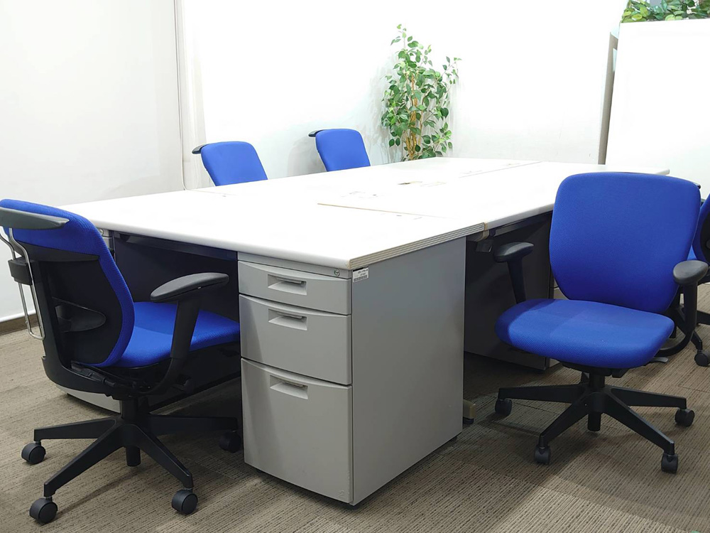 【送料無料 地域限定】【美品】5台セット イトーキ CZ プラオ 5人用 オフィスデスクセット 両袖机 片袖机 椅子 オフィスデスク オフィスチェア【中古オフィス家具】【中古】 - 画像 (3)