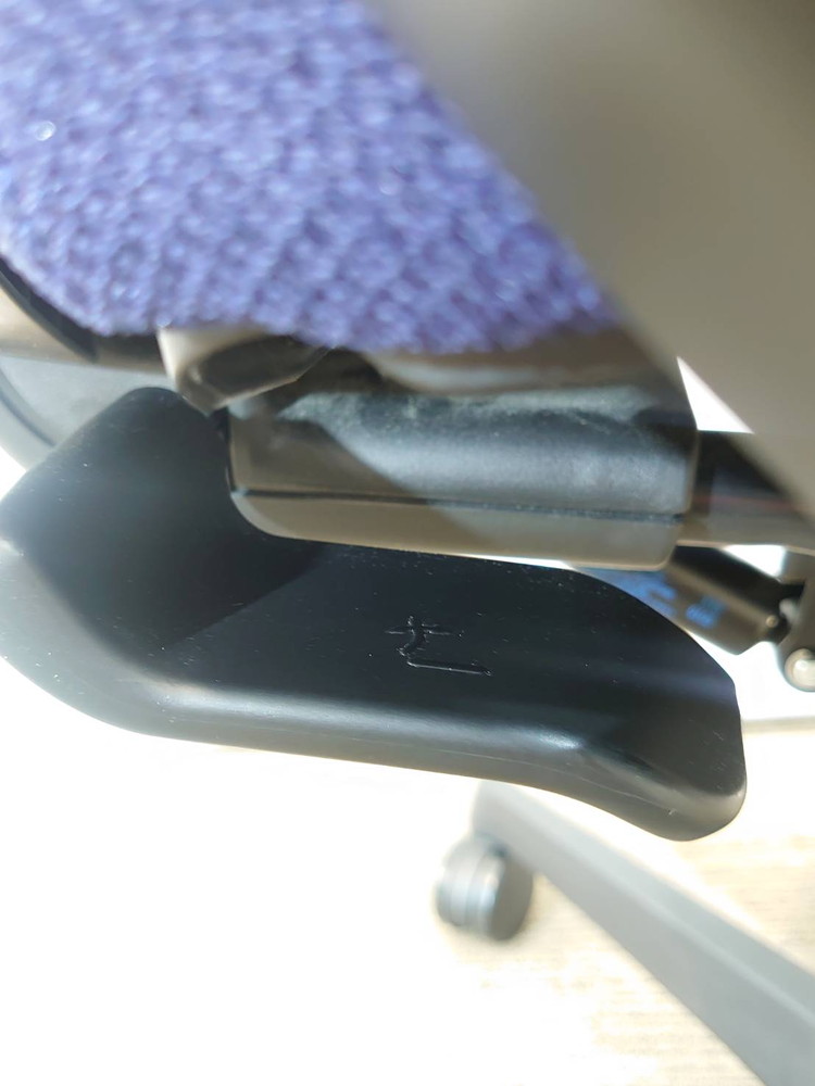 オフィスチェア デスクチェア 肘付き 事務チェア キャスターチェア 事務イス ワークチェア PCチェア OAチェア オカムラ エスクード C443ZR FFW4 国産 【中古オフィス家具】【中古】 - 画像 (7)