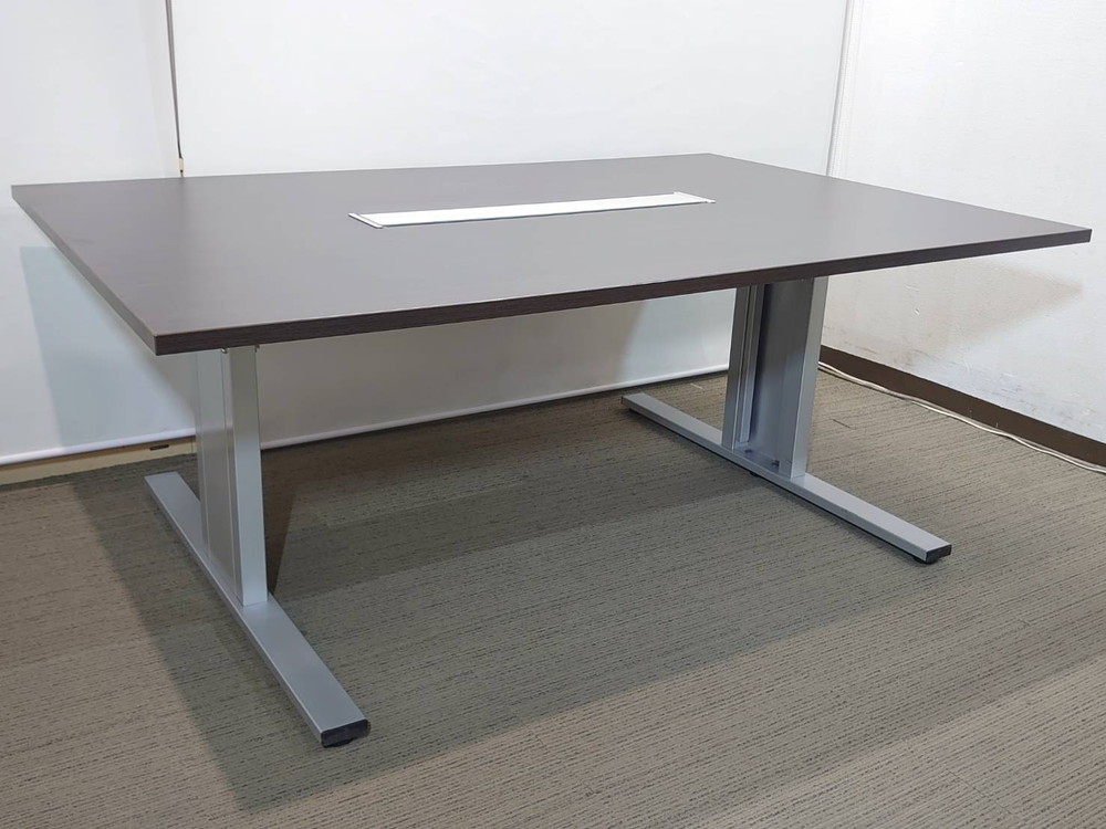 【送料無料 東京地区限定】 ミーティングテーブル 会議テーブル ワークテーブル フリーアドレス 平机 ワークデスク オペレーションデスク フリーアドレスデスク フリーアドレステーブル W1800×D1200×H700 【中古オフィス家具】【中古】 - 画像 (2)