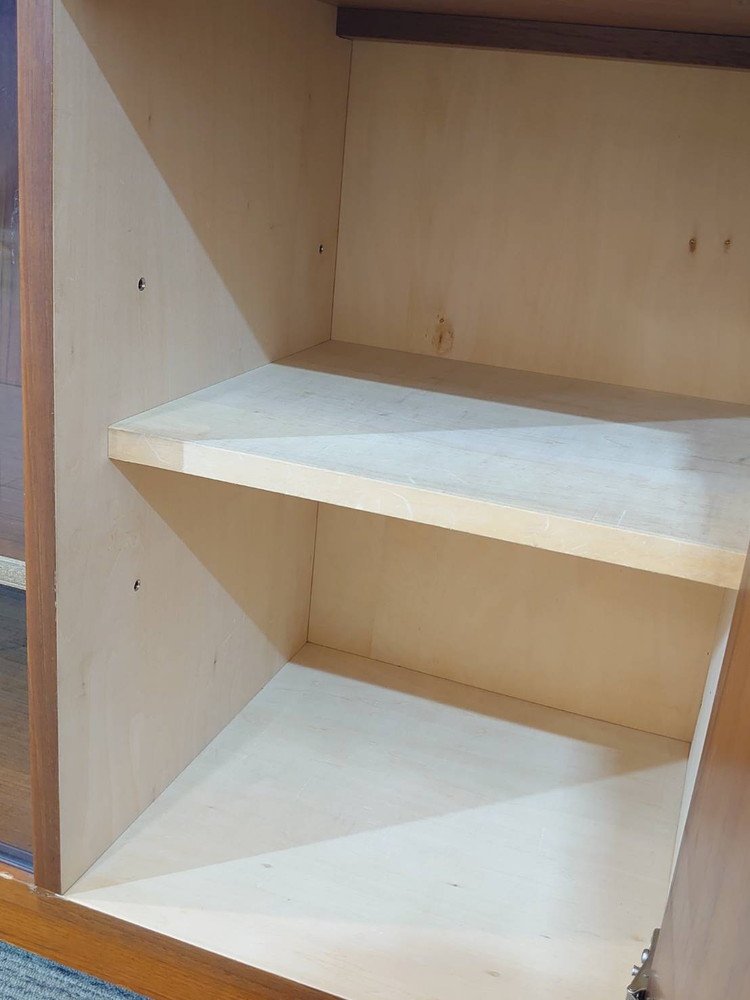 【送料無料 東京地区限定】ローボード 木製書庫 保管庫 キャビネット 収納庫 本棚 書棚 ガラス【中古オフィス家具】【中古】 - 画像 (5)