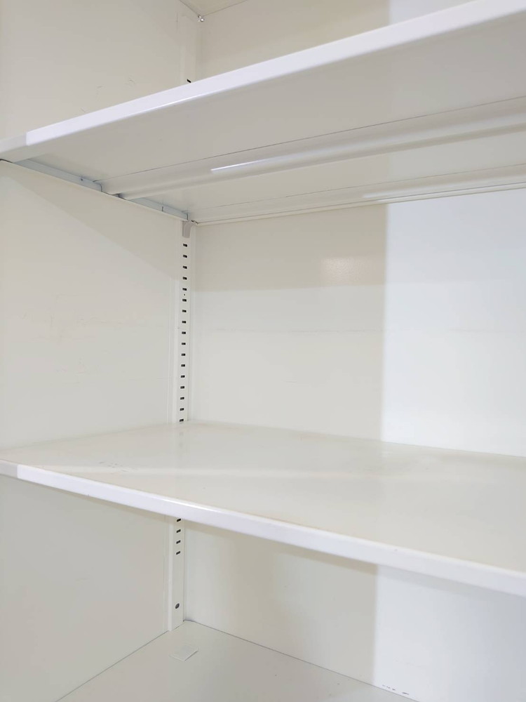 人気のナイキ書庫 上下書庫 ユニット書庫 両開き書庫 保管庫 収納庫 本棚 書棚 スチールキャビネット スチール書庫 上下書庫 クリスタルキャビネット 【中古オフィス家具】【中古】 - 画像 (5)