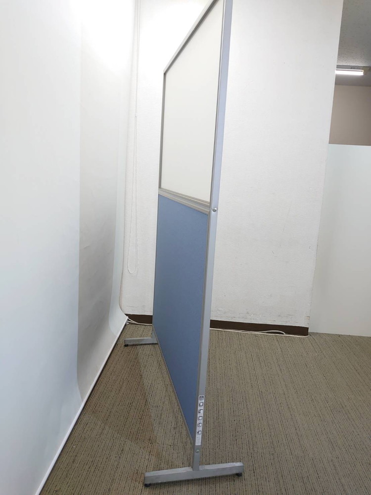 【送料無料 東京地区限定】 パーティション パーテーション 自立式 脚付き 自立式パーティション 自立パーテーション 自立パネル 自立式パネル 脚付きパネル ウイルス 感染 飛沫 防止 予防 対策【中古オフィス家具】【中古】 - 画像 (5)